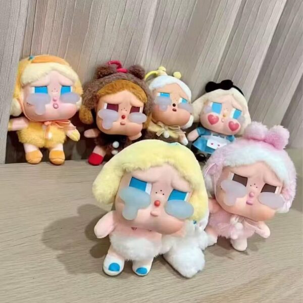 عروسک شانسی کرای بیبی Cry Baby برند پاپ مارت کد JI110 ارتفاع 15 سانتی متر - Image 10