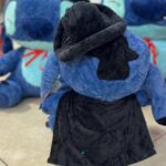 عروسک طرح استیچ مدل کلاهدار کد JIM110 ارتفاع ۴۵ سانتی‌متر - Image 4